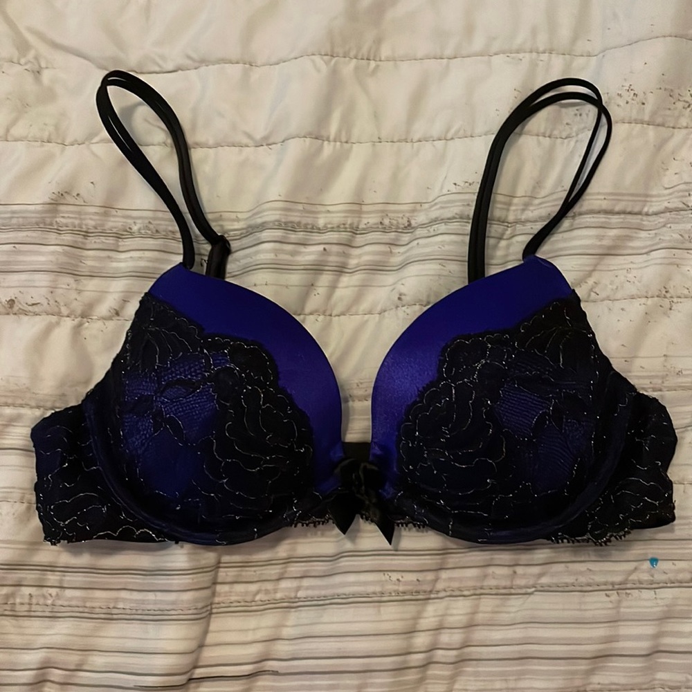 Victoria secret bra